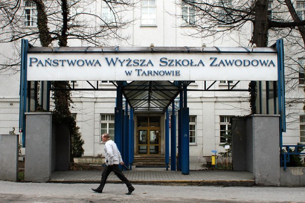 PWSZ_Tarnow_800x533-600×399