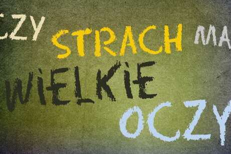 STRACH-www