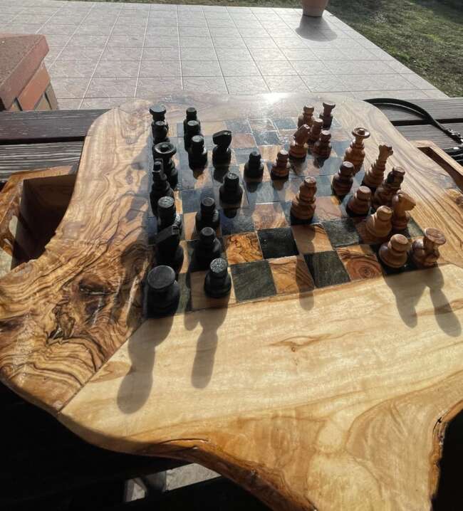 c69e8301-1066-401e-b42a-e0b4239196e6